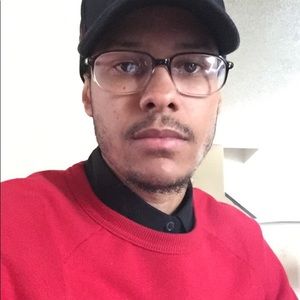 Meet your Posher, Jonathan